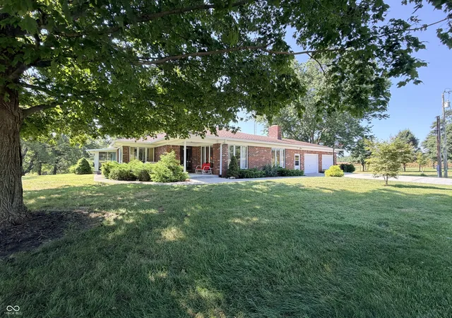 Single family home for sale at 2101 N 175 West, Crawfordsville, IN 47933 | MLS# 22123131