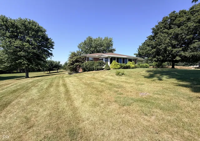 Photo 3 of Single family home for sale at 2101 N 175 West, Crawfordsville, IN 47933 | MLS# 22123131 | Listing updated on 2026-09-21