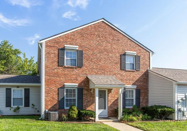 Condo for sale at 6068 Wingedfoot Ct, Indianapolis, IN 46254 | MLS# 22123191