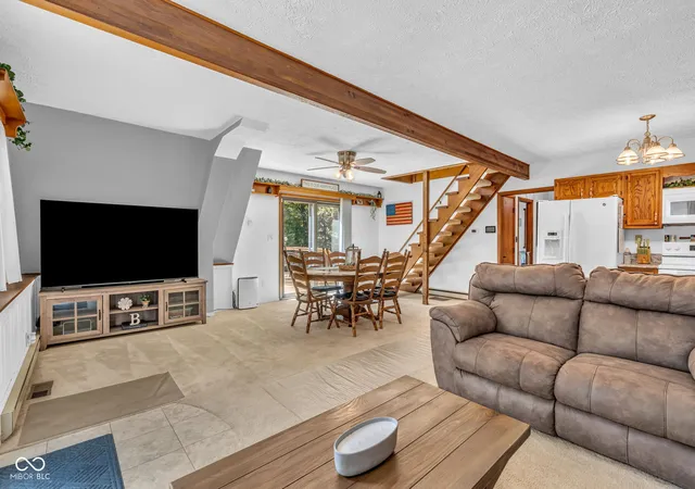 Photo 2 of Single family home for sale at 5432 W Whittier Dr, Knightstown, IN 46148 | MLS# 22123298 | Listing updated on 2026-10-10