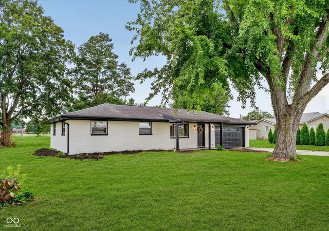 Photo 2 of Single family home for sale at 7172 W Crestwood Dr, Delphi, IN 46923 | MLS# 22123333 | Listing updated on 2026-09-22