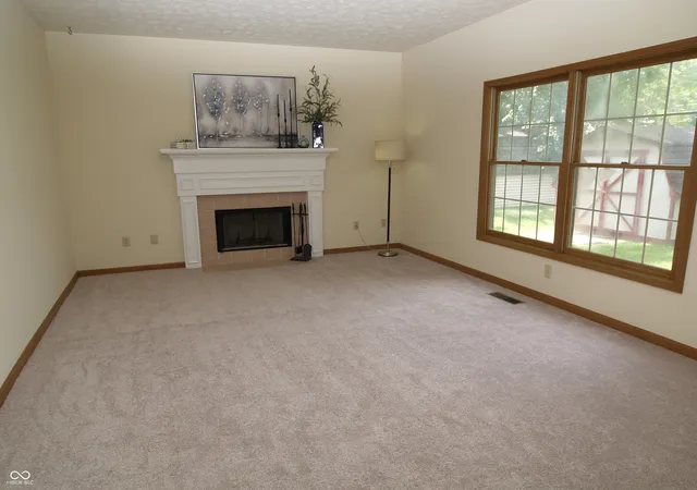 Photo 3 of Single family home for sale at 10350 Foxwood Dr W, Carmel, IN 46280 | MLS# 22123343 | Listing updated on 2026-09-18