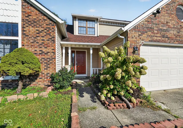 Photo 3 of Single family home for sale at 8768 Buckhaven, Indianapolis, IN 46256 | MLS# 22123354 | Listing updated on 2026-10-06