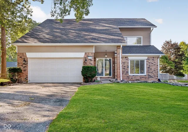 Photo 1 of Single family home for sale at 1607 Chestnut Ct, Noblesville, IN 46062 | MLS# 22123357 | Listing updated on 2026-09-28