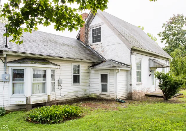 Photo 3 of Single family home for sale at 4875 Regan Ave, Clayton, IN 46118 | MLS# 22123407 | Listing updated on 2026-09-18