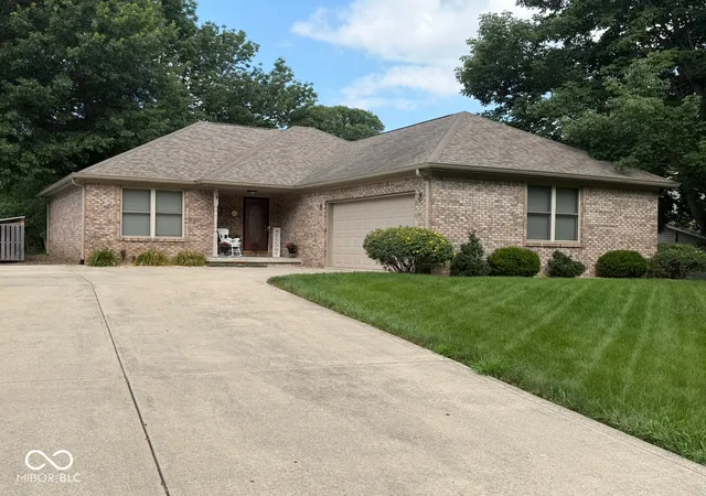 Single family home for sale at 393 Jefferson Valley, Coatesville, IN 46121 | MLS# 22123770