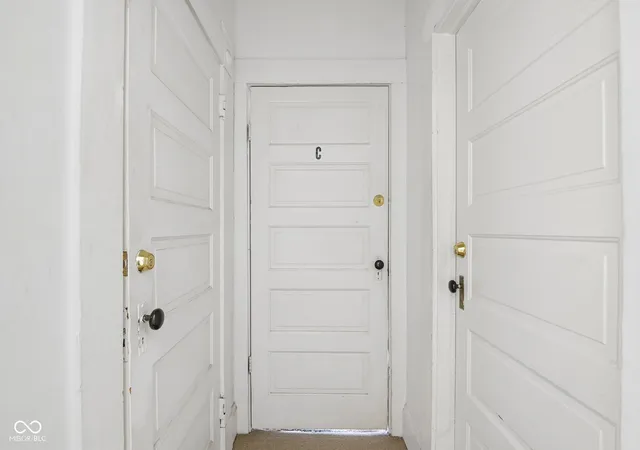 Photo 4 of House for sale at 520 E New York, Indianapolis, IN 46202 | MLS# 22124002 | Listing updated on 2026-09-22