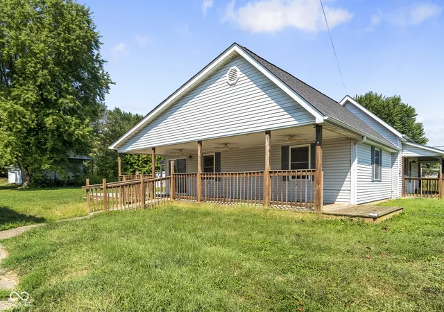 Photo 3 of Single family home for sale at 57 Herd Ln, Bedford, IN 47421 | MLS# 22124006 | Listing updated on 2026-10-06