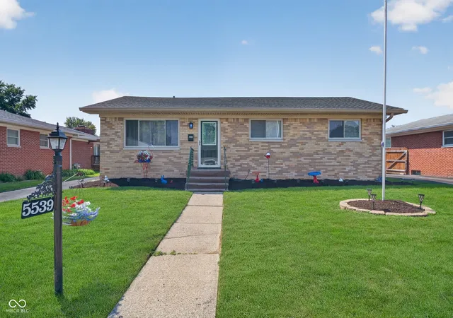 Photo 1 of Sale Pending at 5539 Meadowood Dr, Indianapolis, IN 46224 | MLS# 22124064 | Listing updated on 2026-09-09