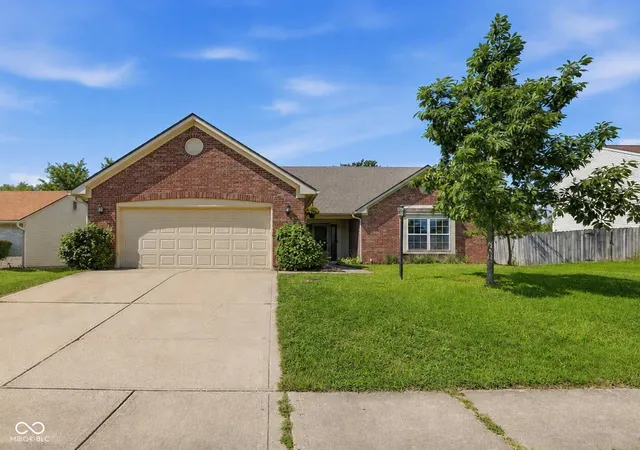 Photo 1 of Sale Pending at 257 Brooks Bnd, Brownsburg, IN 46112 | MLS# 22124145 | Listing updated on 2026-09-09