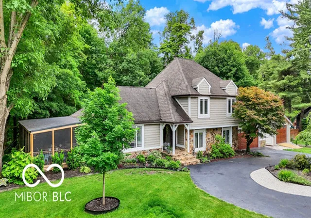 Photo 1 of Sale Pending at 4623 E Windsor Ln, Columbus, IN 47201 | MLS# 22124352 | Listing updated on 2026-09-16
