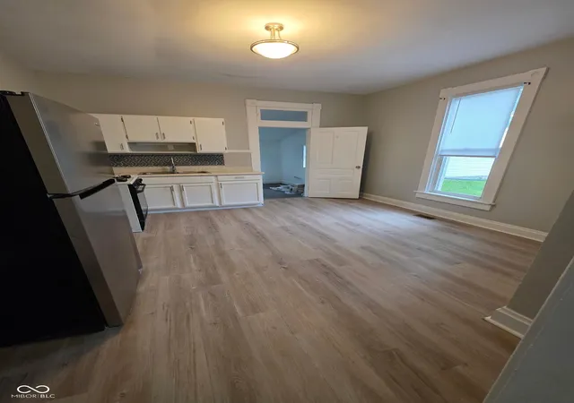 Photo 3 of Single family home for sale at 1510 Bates St, Indianapolis, IN 46201 | MLS# 22124409 | Listing updated on 2026-09-18
