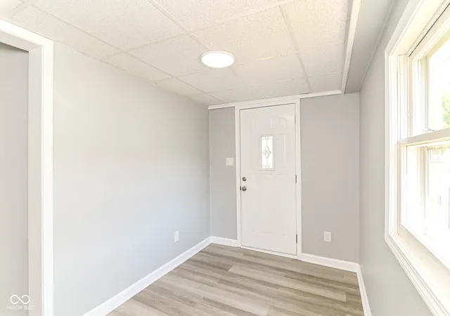 Photo 3 of Sale Pending at 119 E School St, Anderson, IN 46012 | MLS# 22124551 | Listing updated on 2026-09-29