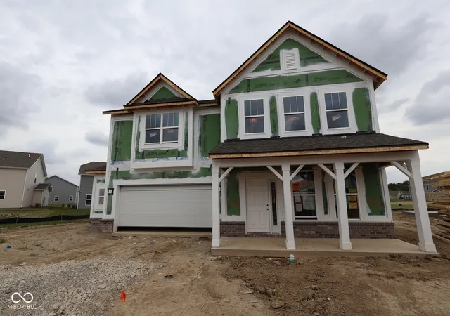 Photo 2 of Single family home for sale at 10114 Redwood Peak Ln, Indianapolis, IN 46259 | MLS# 22124566 | Listing updated on 2026-09-25