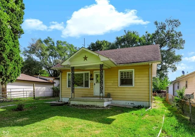 Photo 3 of Single family home for sale at 201 Hugo St, Indianapolis, IN 46229 | MLS# 22124590 | Listing updated on 2026-09-28