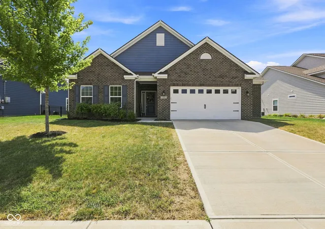 Photo 1 of Single family home for sale at 5573 Stone Grv Ct, Mc Cordsville, IN 46055 | MLS# 22124664 | Listing updated on 2026-09-18