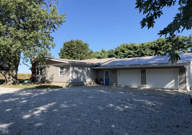 Photo 2 of Single family home for sale at 4786 S 775 East, New Ross, IN 47968 | MLS# 22124732 | Listing updated on 2026-10-07
