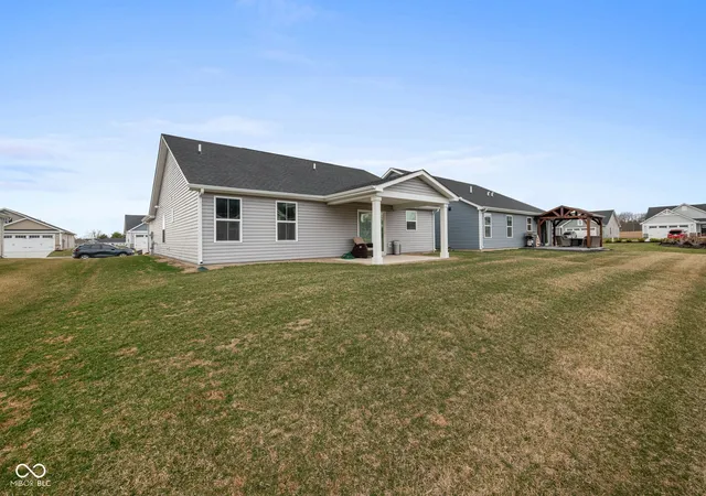 Photo 3 of Single family home for sale at 2751 Sand Holw Dr, Lebanon, IN 46052 | MLS# 22124782 | Listing updated on 2026-09-08