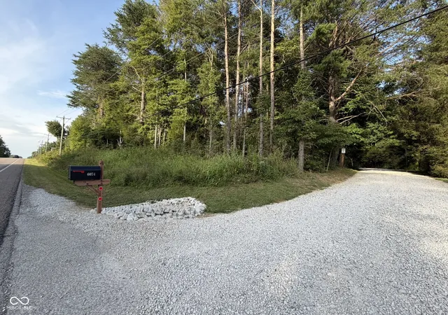 Photo 2 of Single family home for sale at 6074 N State Rd 59, Brazil, IN 47834 | MLS# 22124838 | Listing updated on 2026-09-08