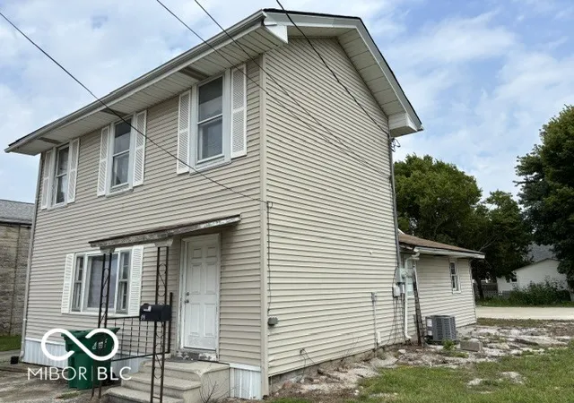 Photo 1 of Single family home for sale at 309 N Jackson St, Greencastle, IN 46135 | MLS# 22124891 | Listing updated on 2026-09-08