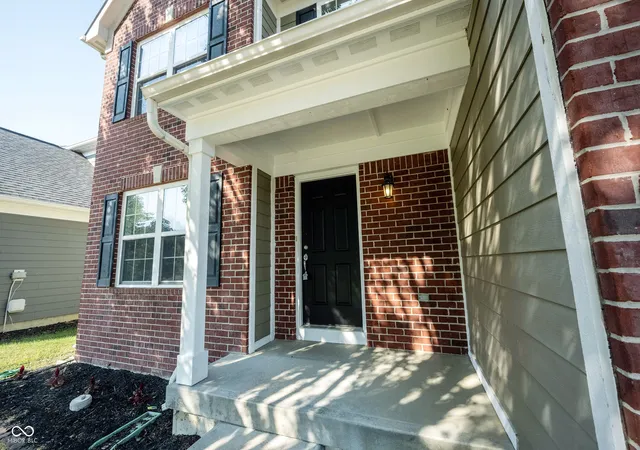 Photo 3 of Single family home for sale at 13672 Sunnyvale, Carmel, IN 46074 | MLS# 22125166 | Listing updated on 2026-09-17