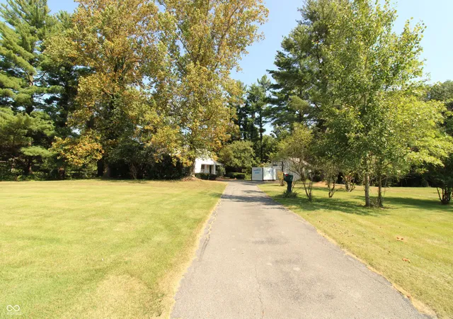 Photo 32 of Sale Pending at 209 David Dr, North Vernon, IN 47265 | MLS# 22125239 | Listing updated on 2026-10-02