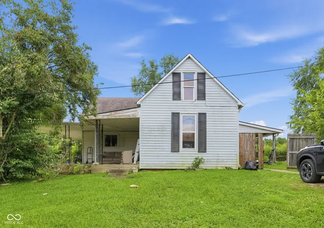 Photo 1 of Sale Pending at 7918 S Nineveh Rd, Nineveh, IN 46164 | MLS# 22125280 | Listing updated on 2026-10-01