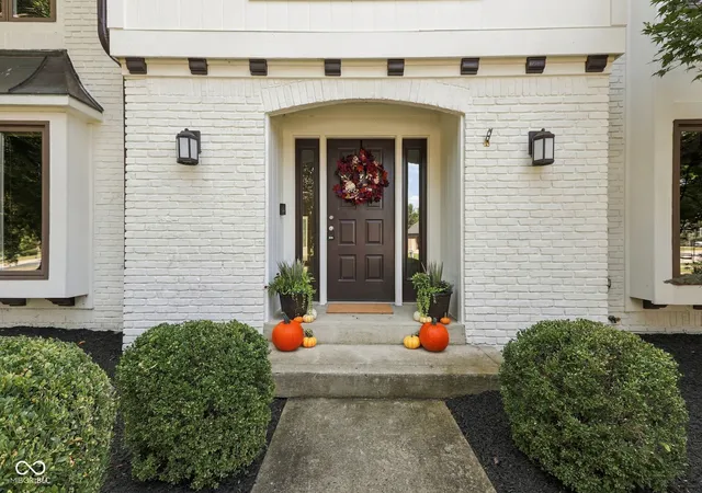 Photo 1 of Single family home for sale at 1416 Stonemill Cir S, Carmel, IN 46032 | MLS# 22125854 | Listing updated on 2026-09-19