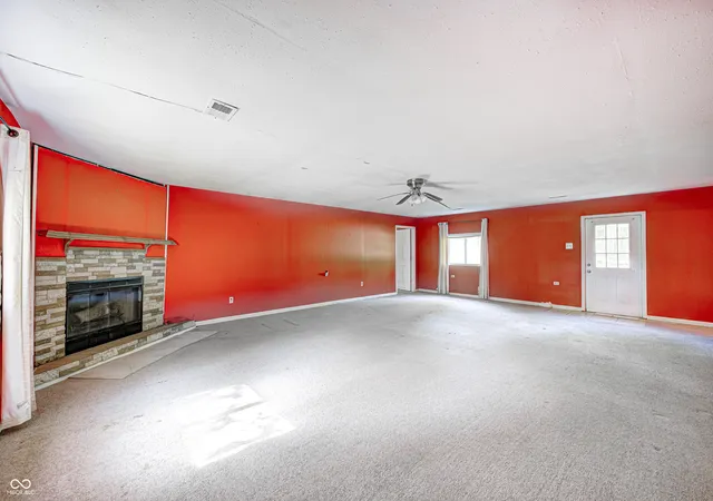 Photo 3 of Single family home for sale at 8740 Huggin Holw Rd, Martinsville, IN 46151 | MLS# 22125952 | Listing updated on 2026-09-16
