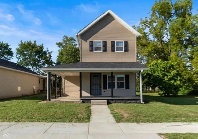 Single family home for sale at 1912 E Highland Ave, Muncie, IN 47303 | MLS# 22126106