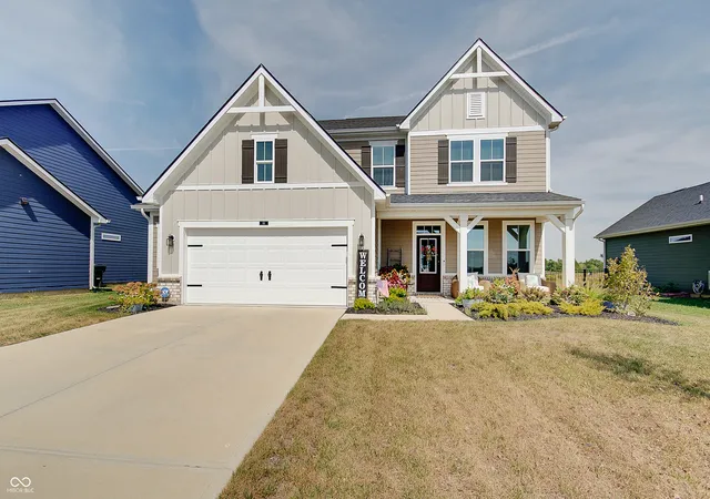 Photo 1 of Single family home for sale at 64 Sterling Pl, Whiteland, IN 46184 | MLS# 22126130 | Listing updated on 2026-10-02