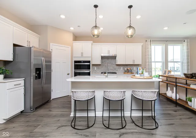 Photo 4 of Single family home for sale at 7500 Catfish Dr, Noblesville, IN 46062 | MLS# 22126173 | Listing updated on 2026-09-17