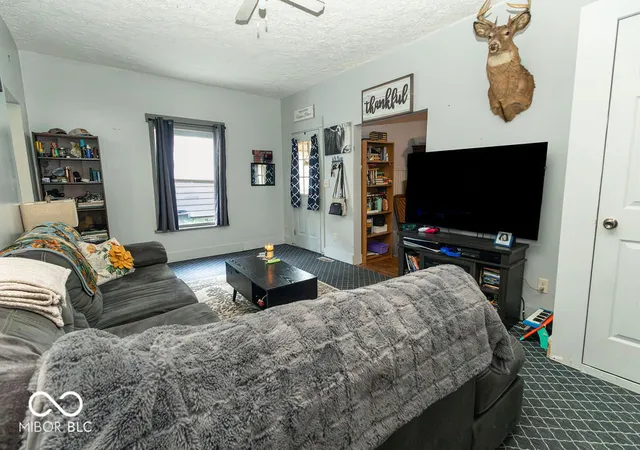 Photo 4 of Single family home for sale at 215 E Maple St, Spiceland, IN 47385 | MLS# 22126265 | Listing updated on 2026-09-21