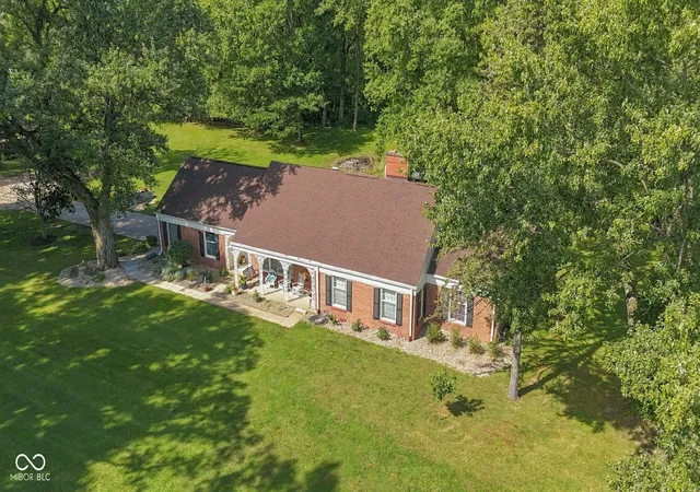 Photo 3 of Single family home for sale at 12440 W State Rd 32, Yorktown, IN 47396 | MLS# 22126266 | Listing updated on 2026-09-16