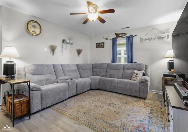 Photo 3 of Single family home for sale at 69 S Carlisle St, Bargersville, IN 46106 | MLS# 22126282 | Listing updated on 2026-09-17