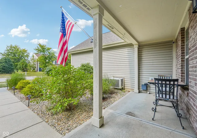 Photo 2 of Single family home for sale at 17121 Puntledge Dr, Westfield, IN 46062 | MLS# 22126315 | Listing updated on 2026-09-22