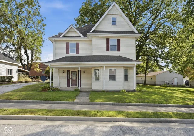 Photo 1 of Sale Pending at 105 N Indiana St, Roachdale, IN 46172 | MLS# 22126326 | Listing updated on 2026-10-02
