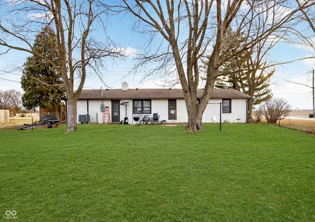 Photo 2 of Single family home for sale at 7091 N 575 West, Frankton, IN 46044 | MLS# 22126329 | Listing updated on 2026-09-18