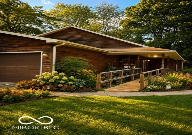 Photo 4 of Single family home for sale at 10840 E Heywood St, Seymour, IN 47274 | MLS# 22126340 | Listing updated on 2026-09-17