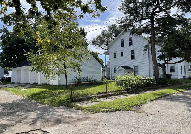 Photo 1 of House for sale at 130 W 5th Street, Anderson, IN 46016 | MLS# 22126452 | Listing updated on 2026-09-16