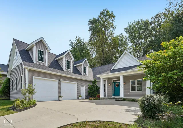 Photo 1 of Single family home for sale at 5600 Treeline Dr, Columbus, IN 47201 | MLS# 22126455 | Listing updated on 2026-09-22