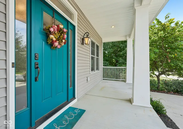 Photo 3 of Single family home for sale at 5600 Treeline Dr, Columbus, IN 47201 | MLS# 22126455 | Listing updated on 2026-09-22