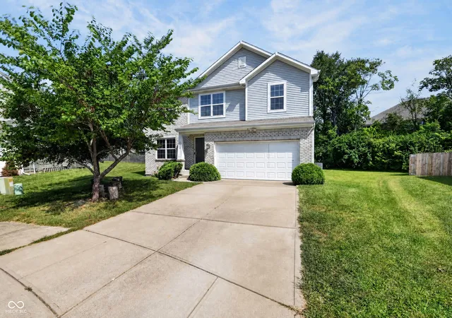 Photo 1 of Single family home for sale at 3102 Bent Timber, Indianapolis, IN 46268 | MLS# 22126456 | Listing updated on 2026-09-29