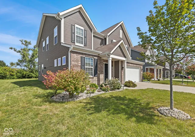Photo 1 of Single family home for sale at 6018 Aspen Meadow Dr, Indianapolis, IN 46237 | MLS# 22126460 | Listing updated on 2026-10-02
