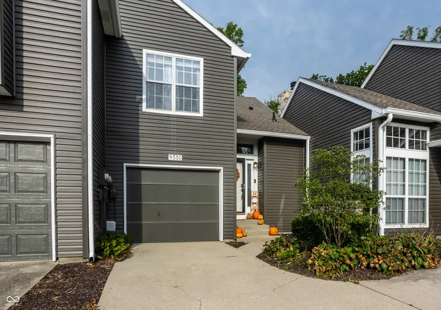 Townhouse for sale at 9530 Behner Ln, Indianapolis, IN 46250 | MLS# 22126461