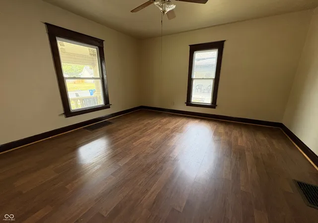 Photo 3 of Single family home for sale at 1530 South 17th, Terre Haute, IN 47802 | MLS# 22126466 | Listing updated on 2026-09-16
