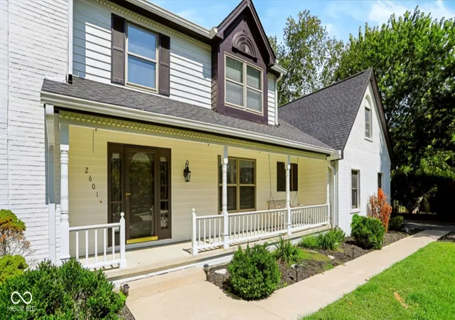 Photo 2 of Single family home for sale at 2601 S Trotters Run, Bloomington, IN 47401 | MLS# 22126471 | Listing updated on 2026-09-17