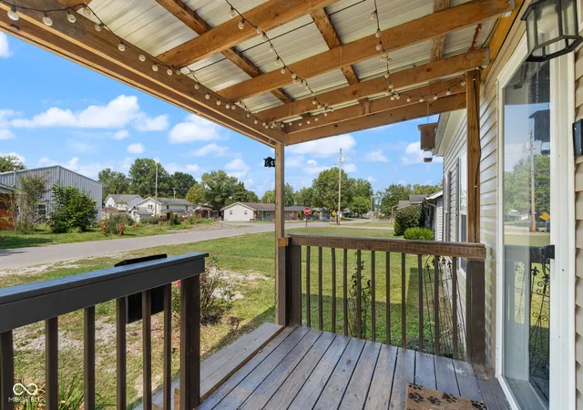 Photo 3 of Manufactured home for sale at 165 N 4th Street, Scottsburg, IN 47170 | MLS# 22126488 | Listing updated on 2026-09-21
