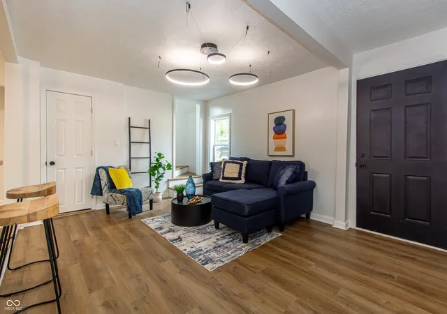 Photo 3 of Single family home for sale at 1401 W 6th Street, Bloomington, IN 47404 | MLS# 22126523 | Listing updated on 2026-09-18