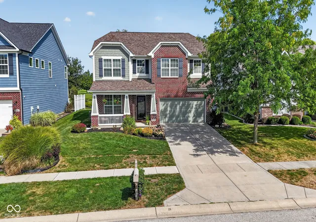 Photo 1 of Single family home for sale at 1334 Old Heritage Pl, Greenwood, IN 46143 | MLS# 22126549 | Listing updated on 2026-10-23